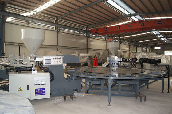 機械、機械を作るポリ塩化ビニールのスポーツの靴の唯一型を作る自動安全靴