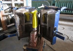 40cmの高さのブーツのためのモノラル2色ポリ塩化ビニールの射出成形、ポリ塩化ビニールの靴の鋳造物