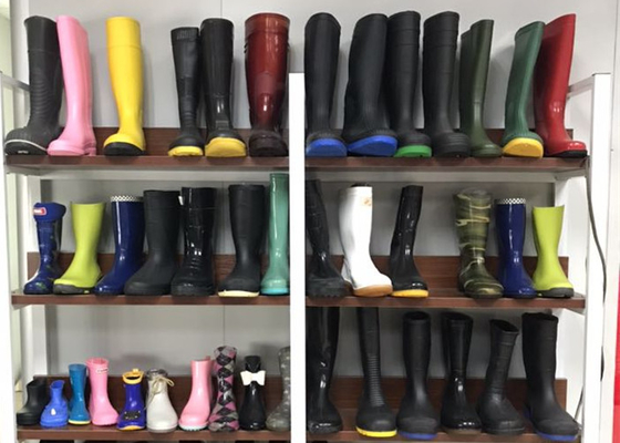 Gumboots/安全ブーツのための機械を作る自動回転式靴